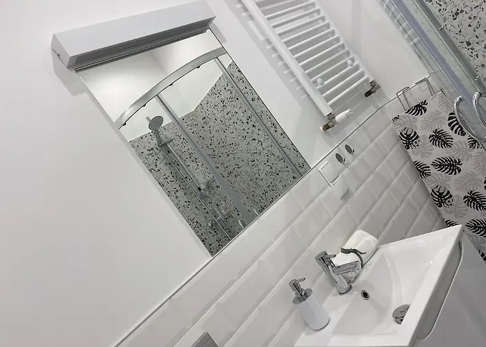 Victoria Iii, Sobieskiego Street * קטוביץ